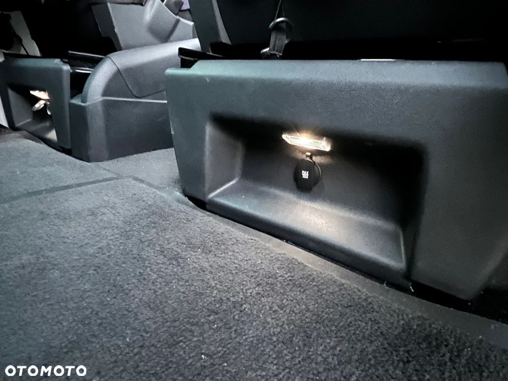 Volkswagen T6 Multivan / Transporter - 13