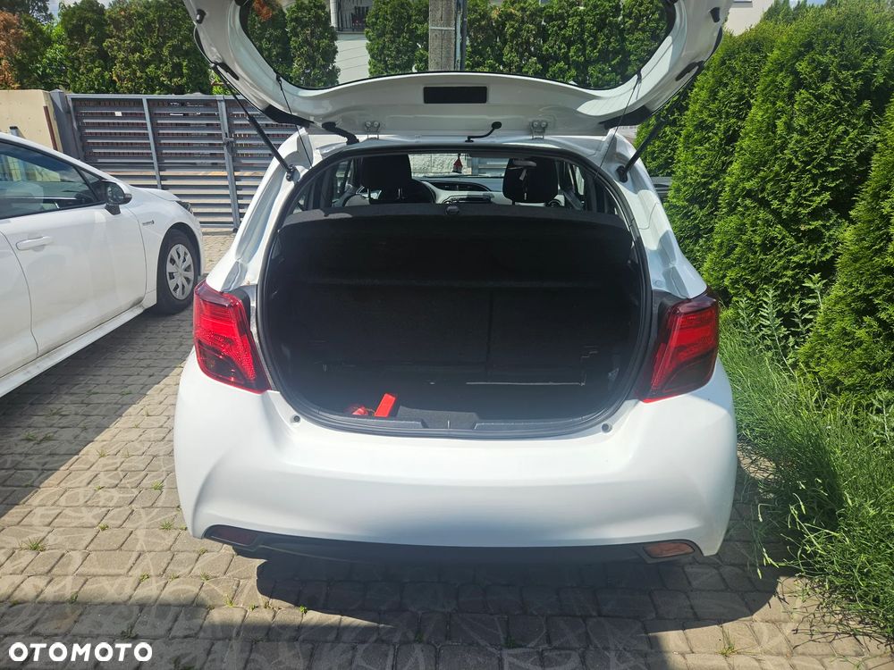 Toyota Yaris 1.0 Active EU6 - 16