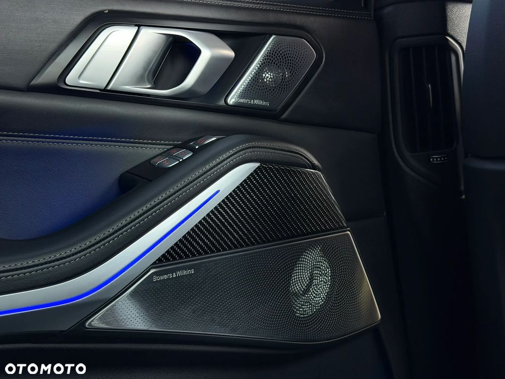 BMW X7 M60i xDrive mHEV sport - 14