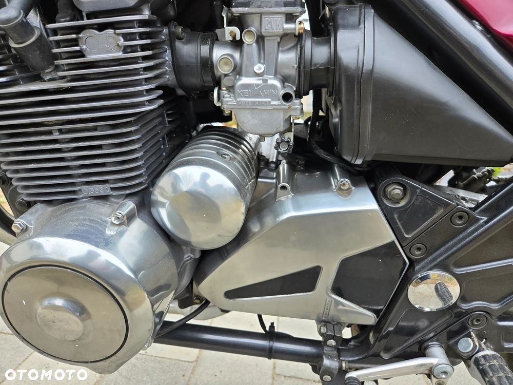 Kawasaki Zephyr - 25
