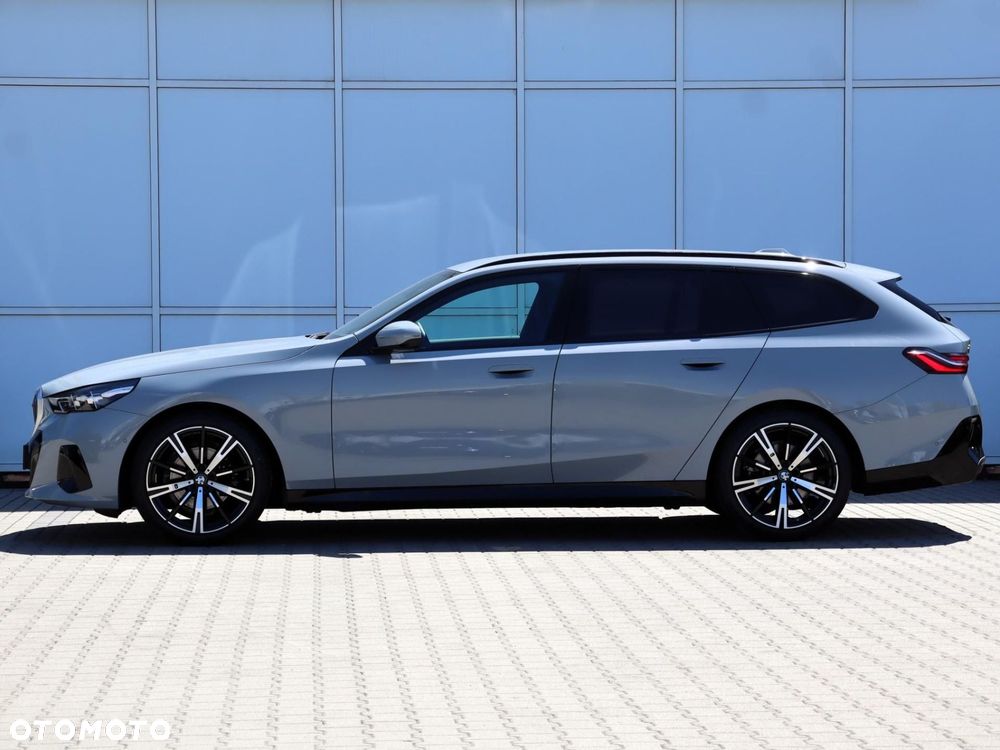 BMW Seria 5 520d mHEV M Sport - 3