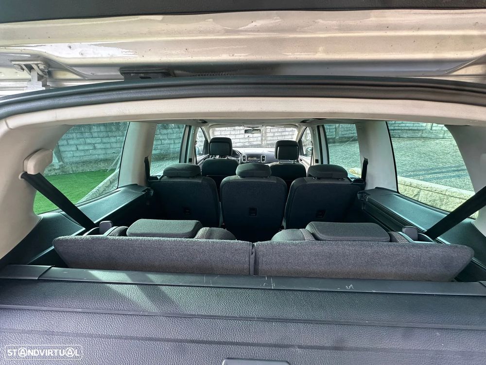 VW Sharan 2.0 TDi Confortline - 17