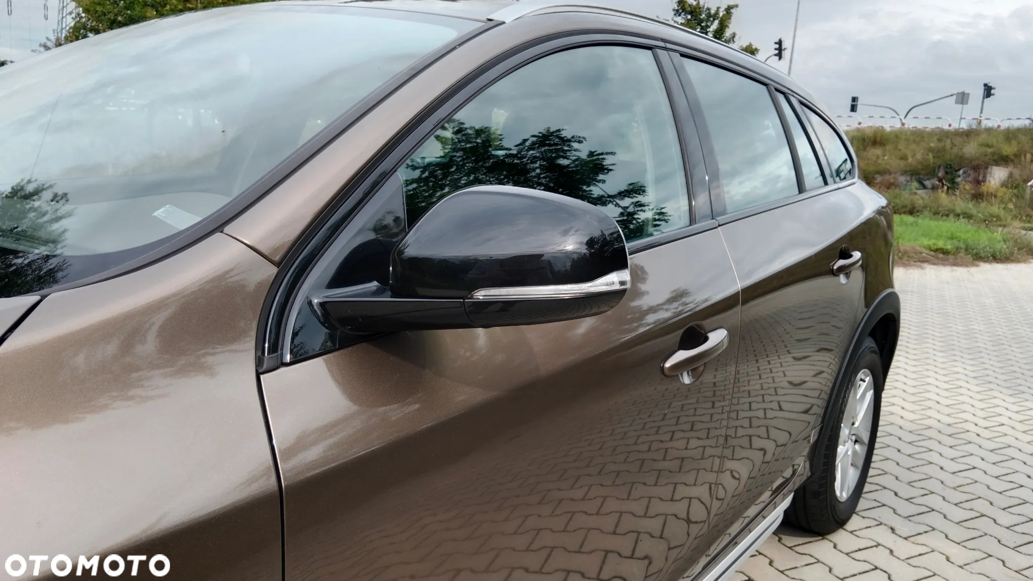 Volvo V60 Cross Country - 24