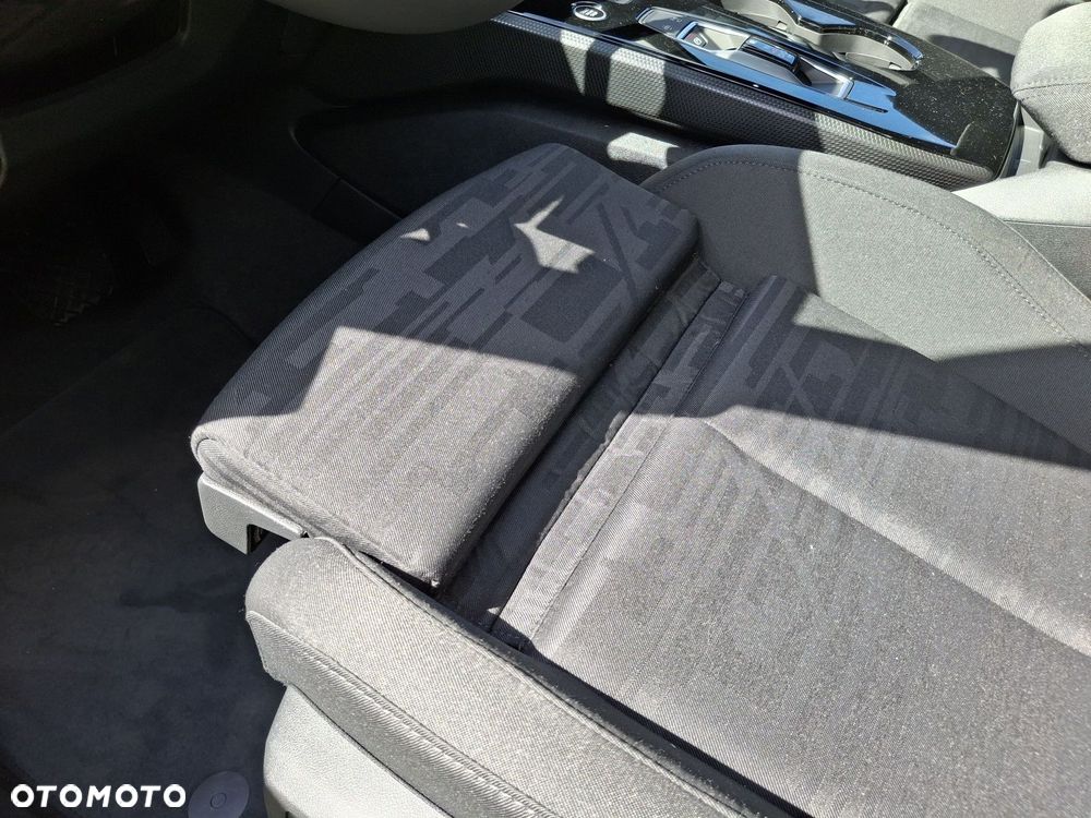 Audi A5 Limousine - 25