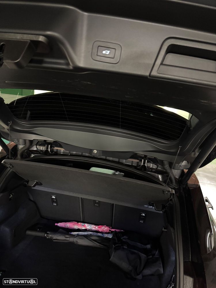 Land Rover Range Rover Evoque 1.5 P300e AWD Bronze Collection Auto - 9