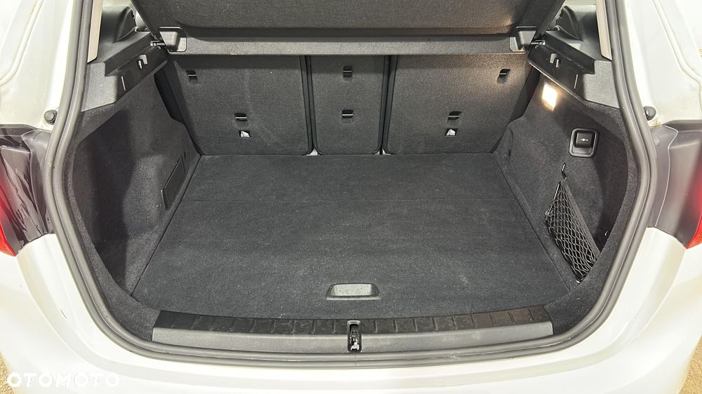 BMW Seria 2 218d Advantage - 12