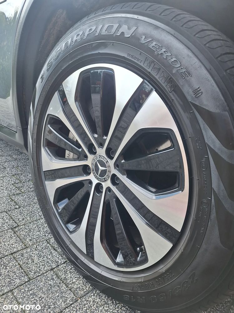 Mercedes-Benz GLC 300 e 4-Matic Business Edition - 19