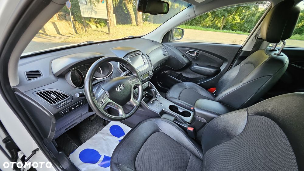 Hyundai ix35 2.0 Premium 2WD - 11