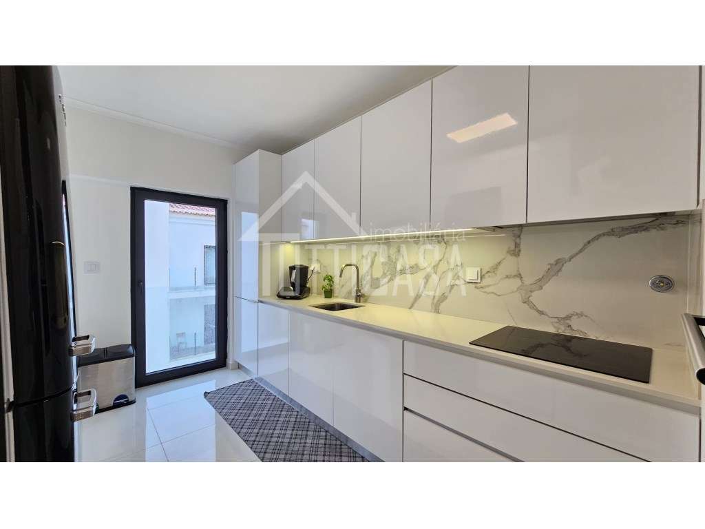 Lindo T4 Duplex na Malveira - Grande imagem: 2/51