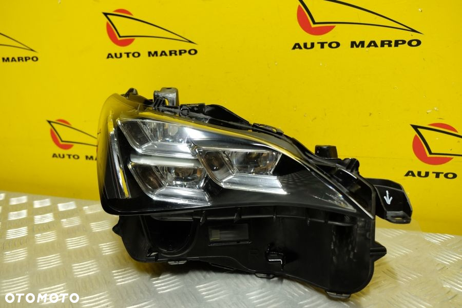LEXUS RC RC200T RC300H RCF REFLEKTOR LED LAMPA USA - 6