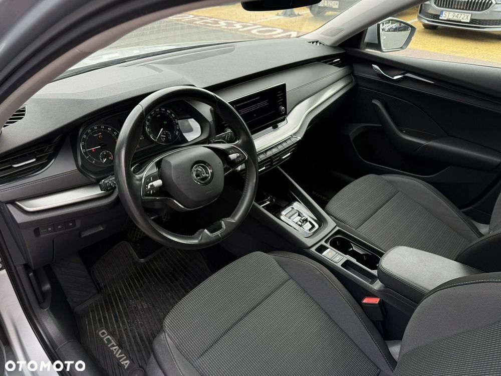 Skoda Octavia 2.0 TDI Ambition DSG - 12