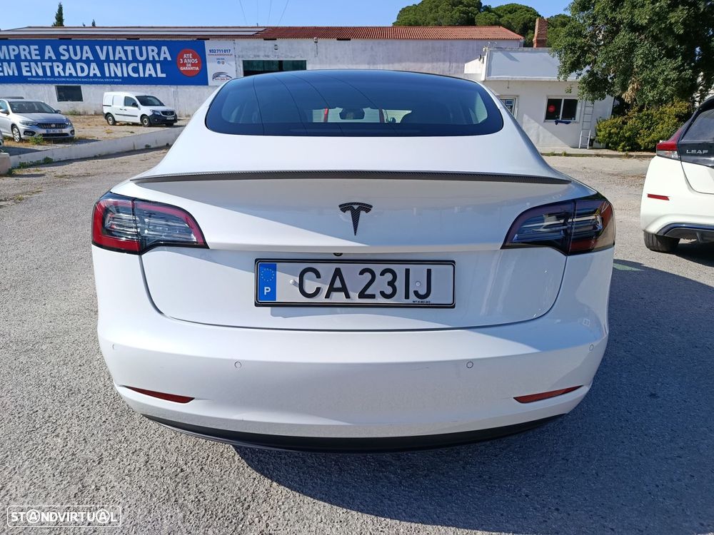 Tesla Model 3 Long-Range Dual Motor AWD - 17