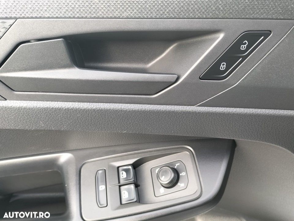 Volkswagen Caddy - 12