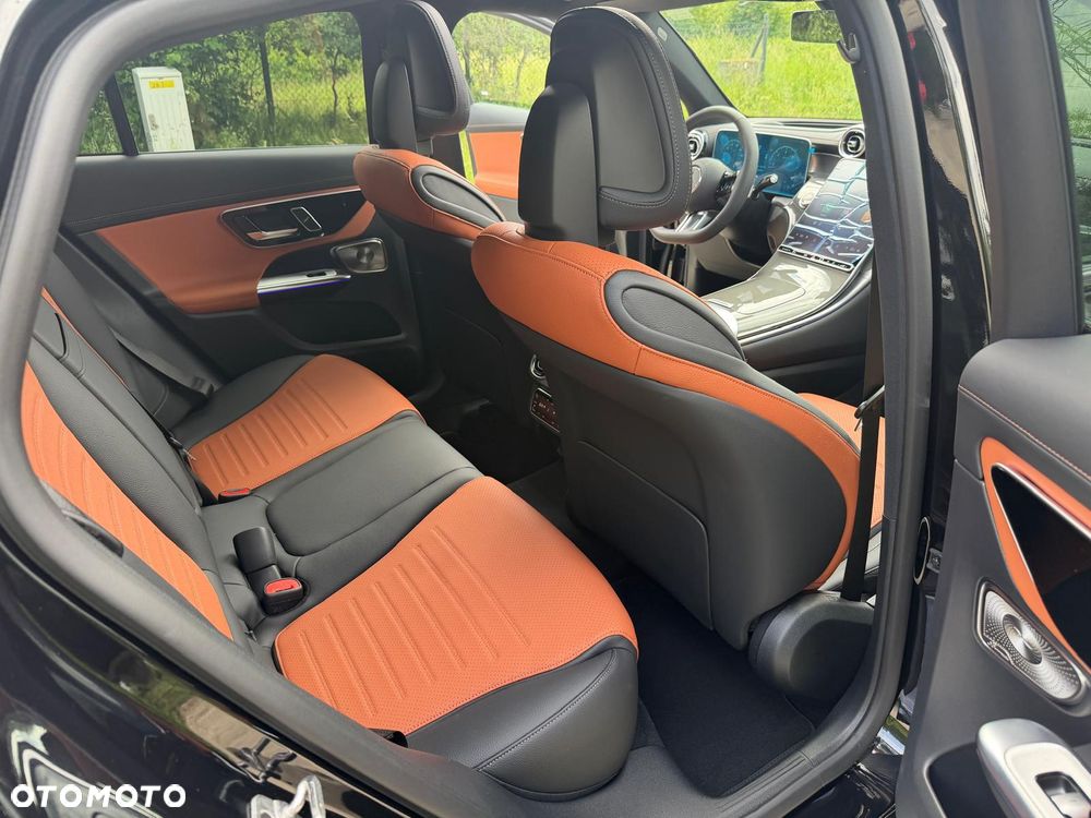Mercedes-Benz GLC 220 d mHEV 4-Matic AMG Line - 26