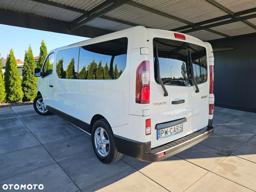 Renault Trafic 2019 photo 4