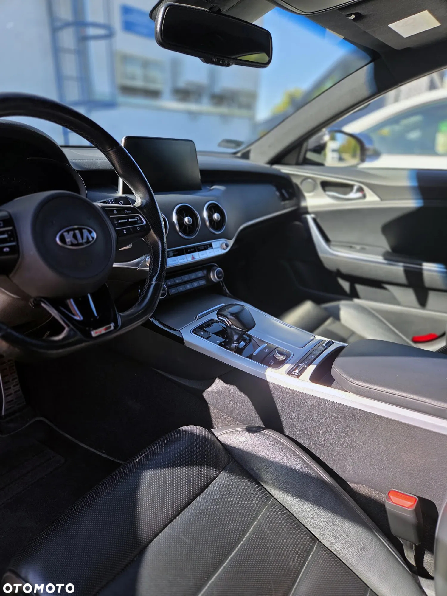 Kia Stinger 2.0 T-GDI GT Line - 14