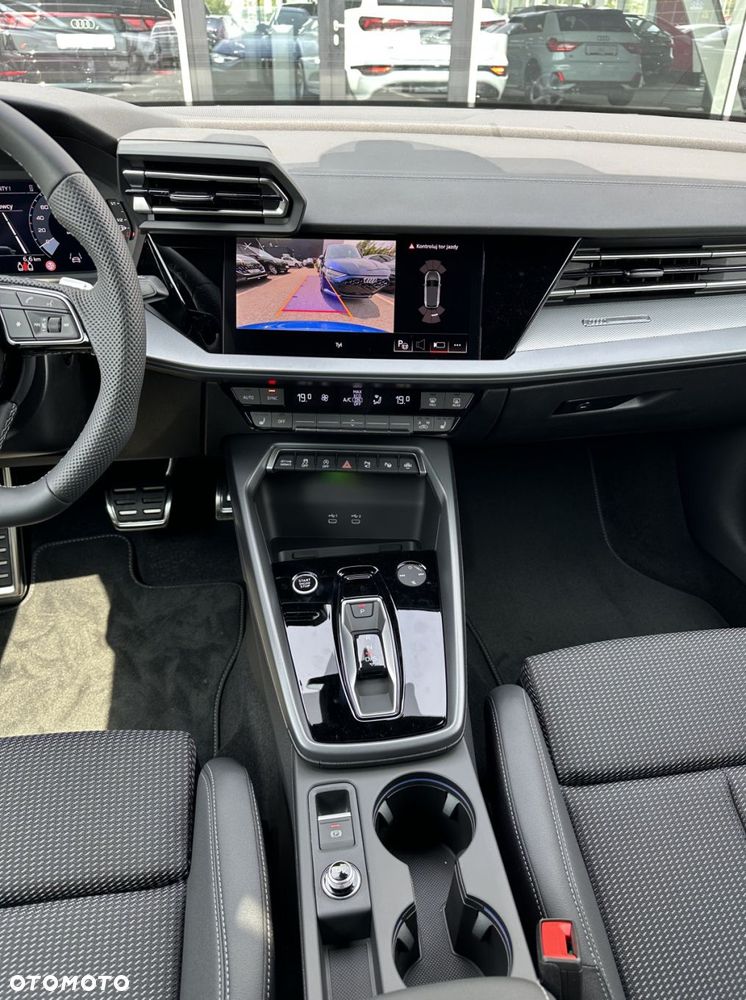Audi A3 Sportback - 18