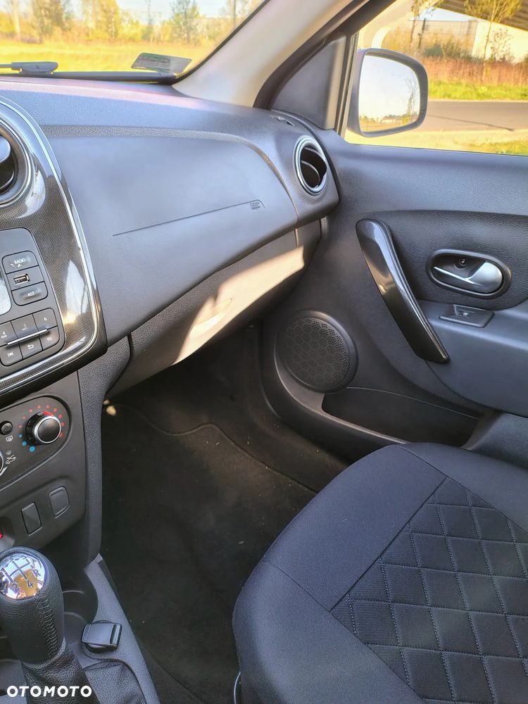 Dacia Sandero 1.0 SCe Laureate - 11