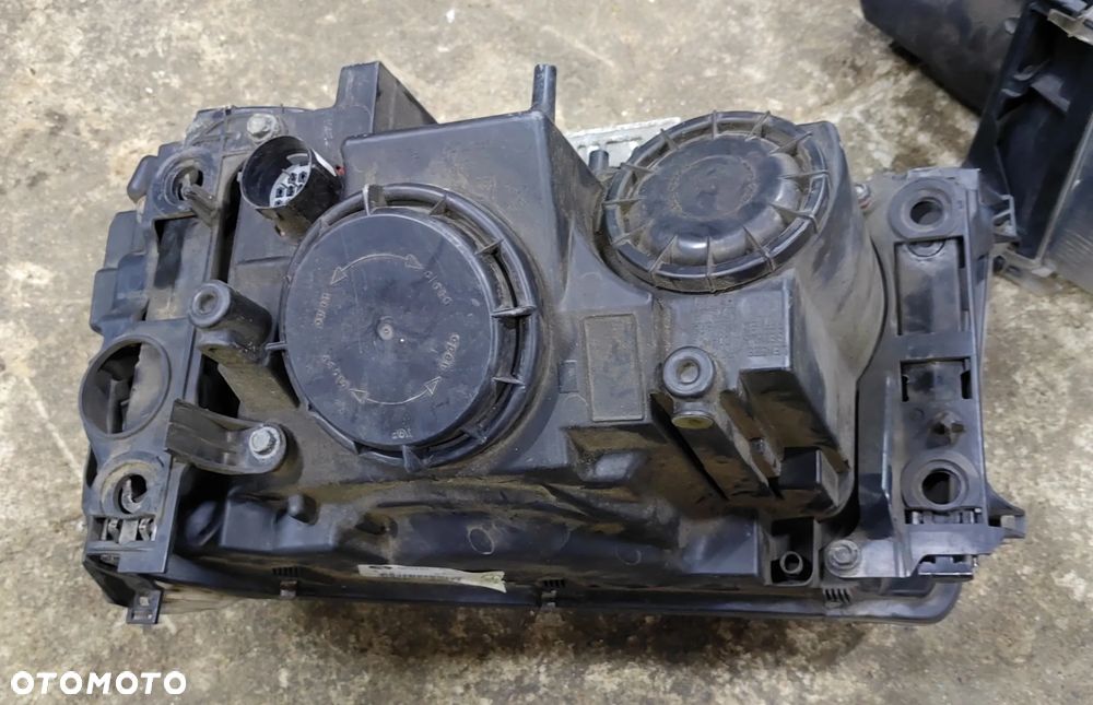 Oryginalne Kompletne Reflektory XENON Przód Przednie Prawy Lewy Range Land Rover Sport L320 - 4