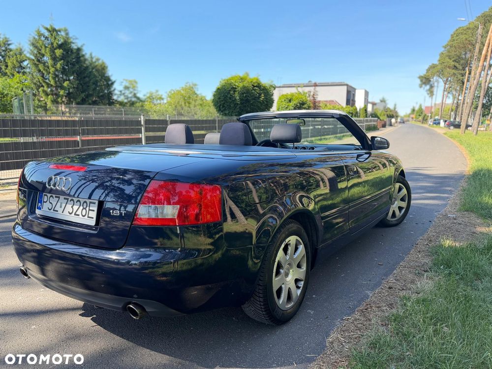 Audi A4 Limousine 1.8T - 12