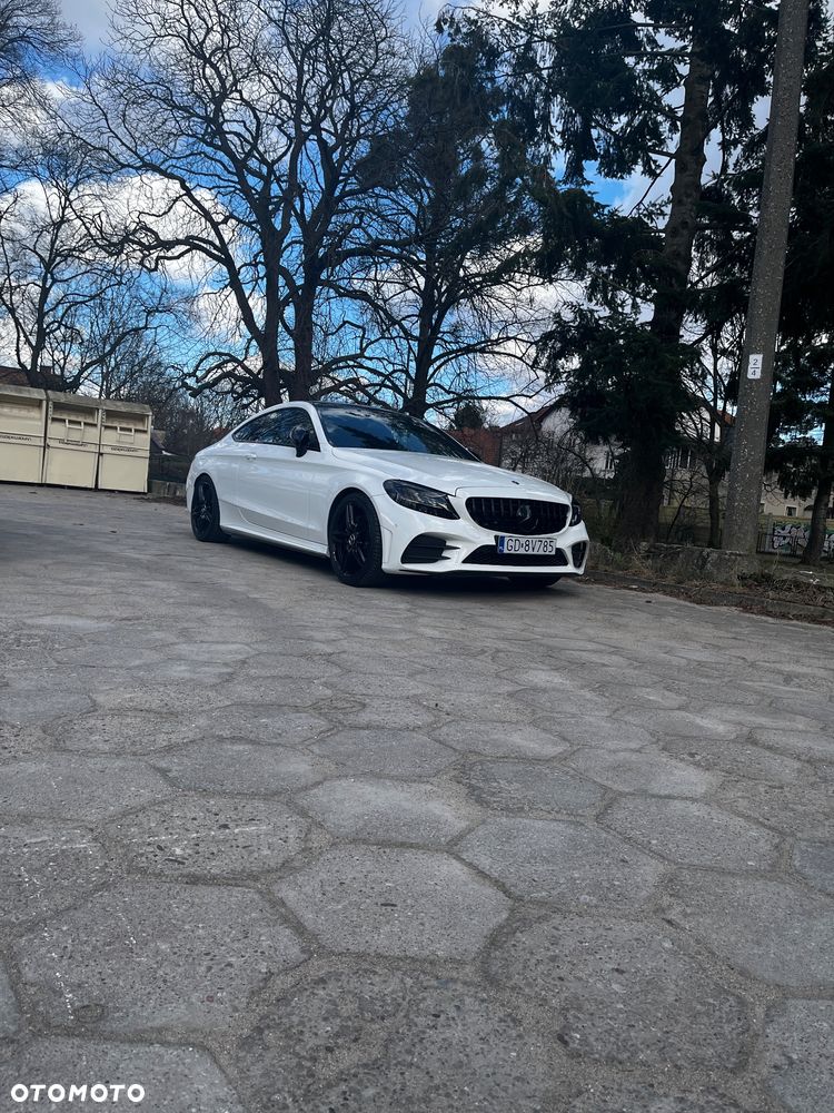 Mercedes-Benz Klasa C 220 d 4MATIC 9G-TRONIC - 11