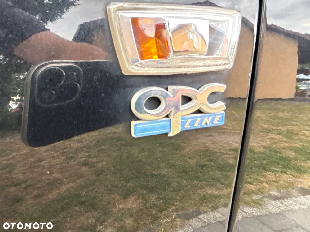 Opel Insignia 2.0 T Cosmo S&S - 40