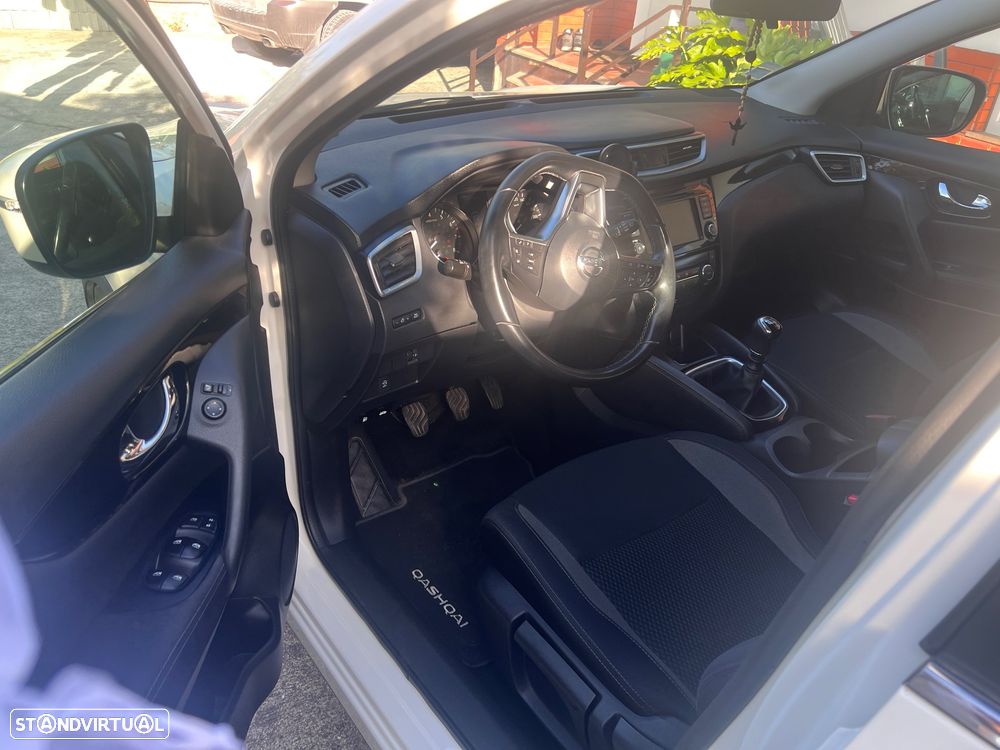 Nissan Qashqai 1.3 DIG-T Acenta - 13