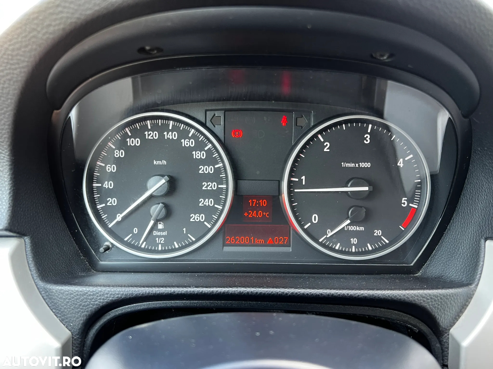 BMW Seria 3 318d DPF Touring - 22