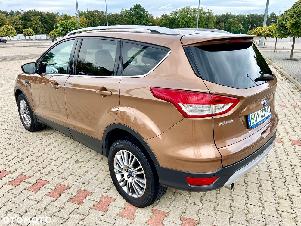 Ford Kuga 2.0 TDCi 4WD Titanium - 4