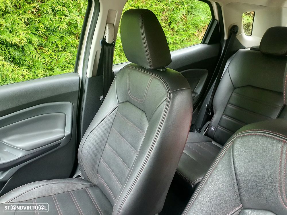 Ford EcoSport 1.5 TDCi Titanium - 12