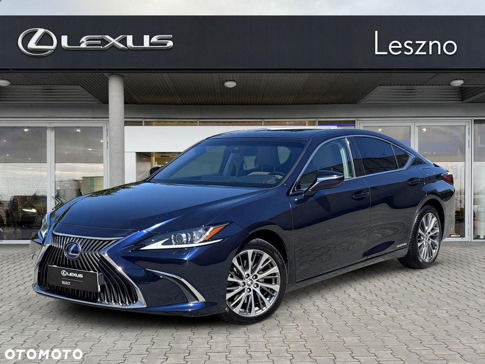 Lexus ES - 1