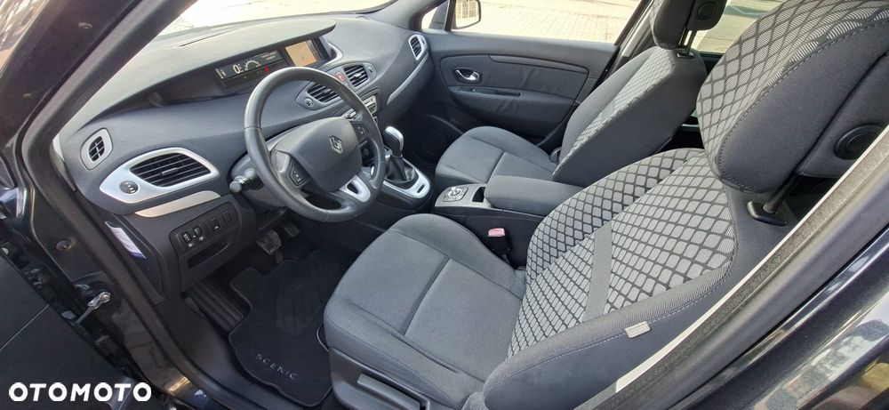 Renault Scenic 2.0 16V Privilege CVT - 7