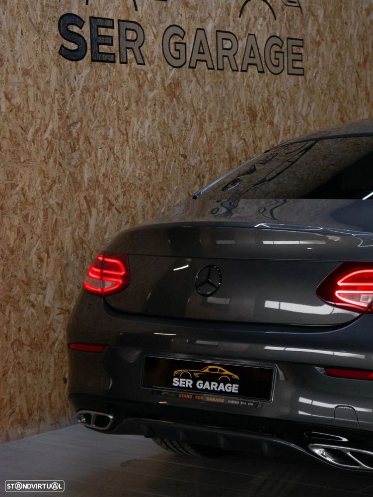 Mercedes-Benz C 220 - 12