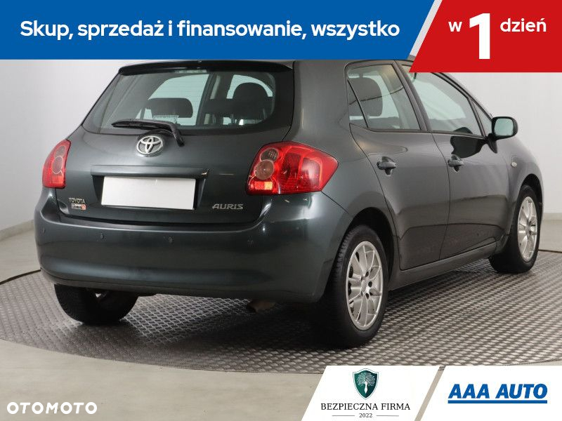 Toyota Auris - 6