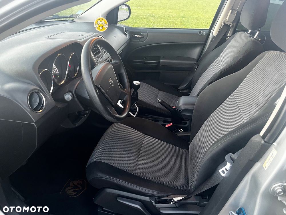 Dodge Caliber 2.0 SE - 8