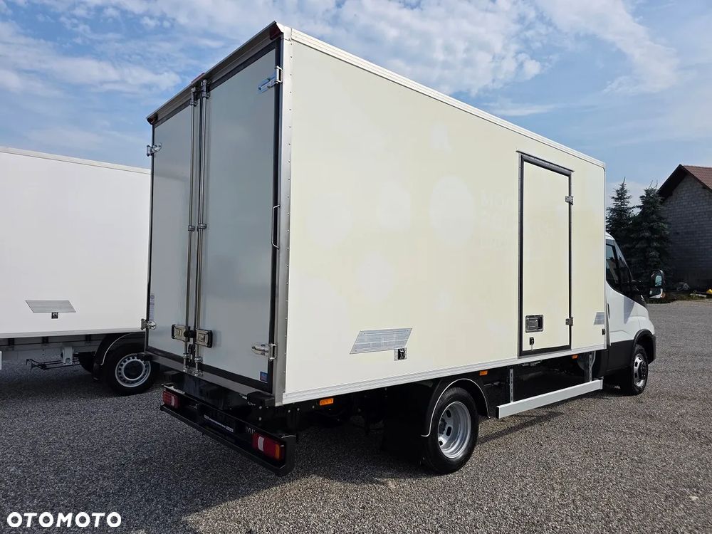 Iveco DAILY 3.0  35C16  8 PALET - 4