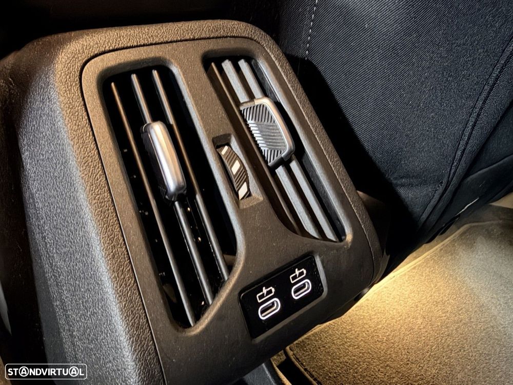 BMW 225xe Active Tourer e xDrive - 22