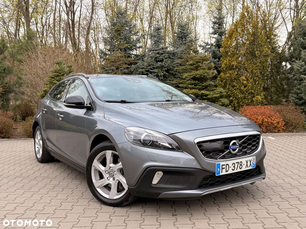 Volvo V40 Cross Country D2 Momentum - 2