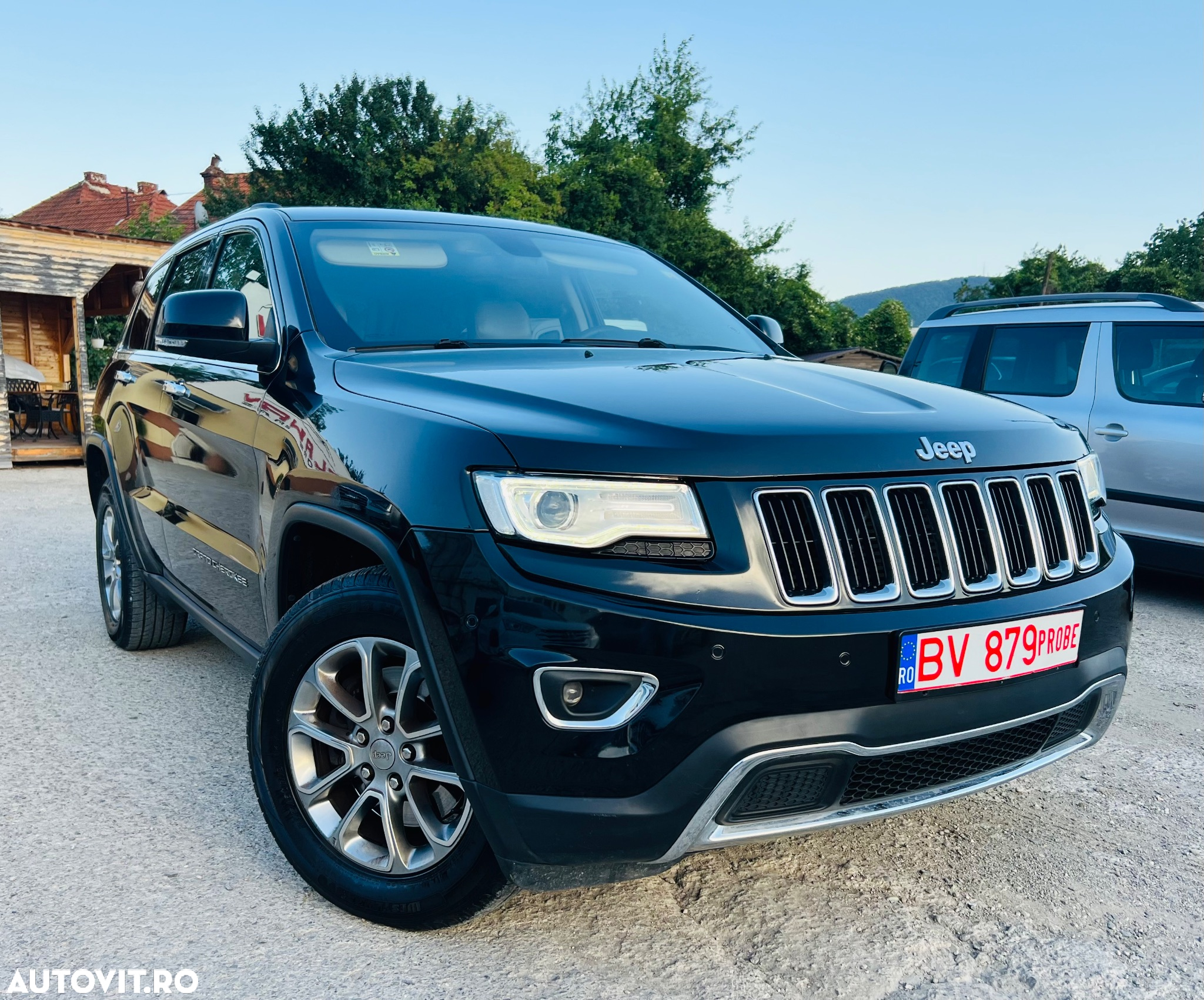 Jeep Grand Cherokee - 2