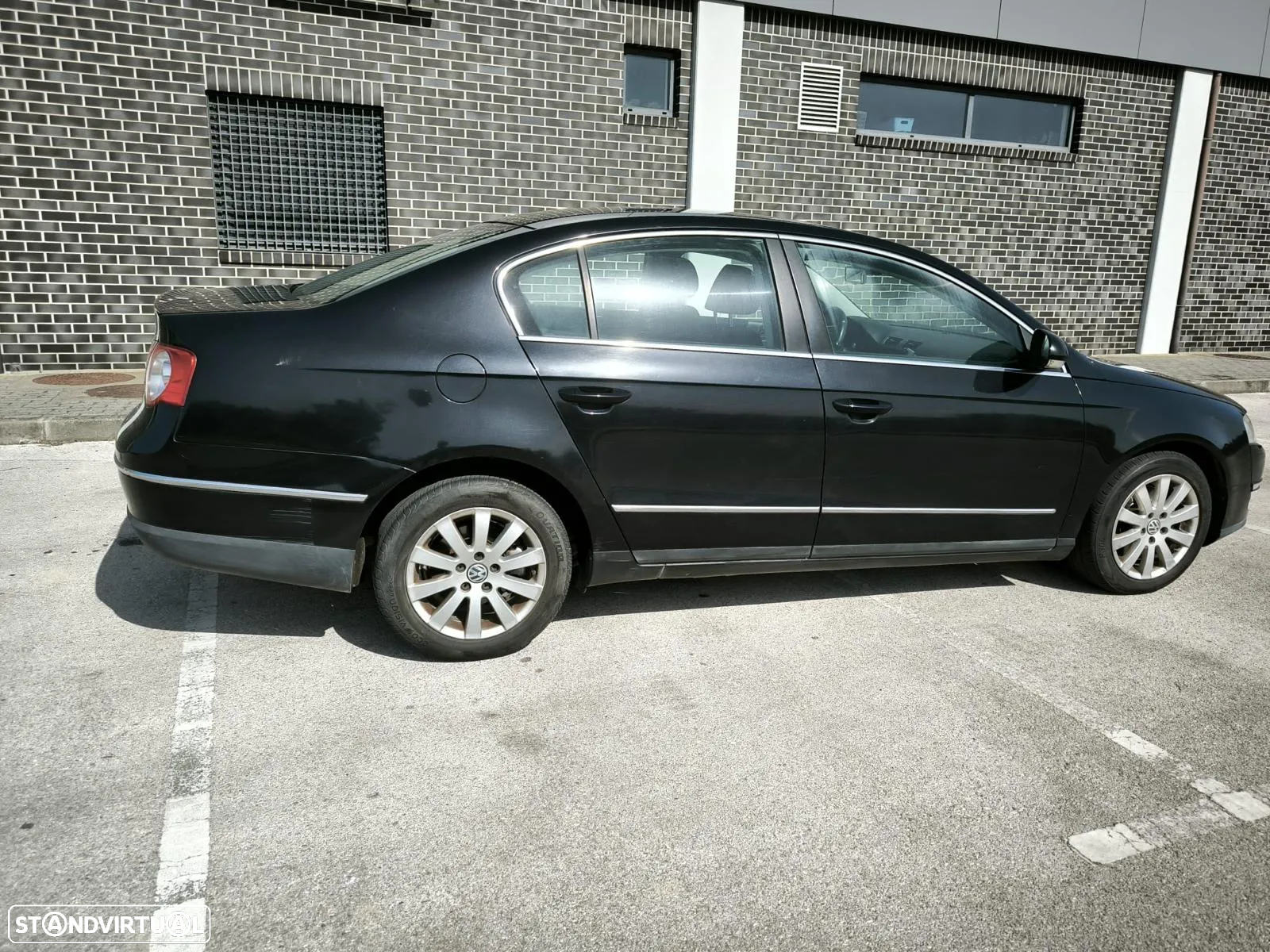 VW Passat 2.0 TDI Confortline - 3