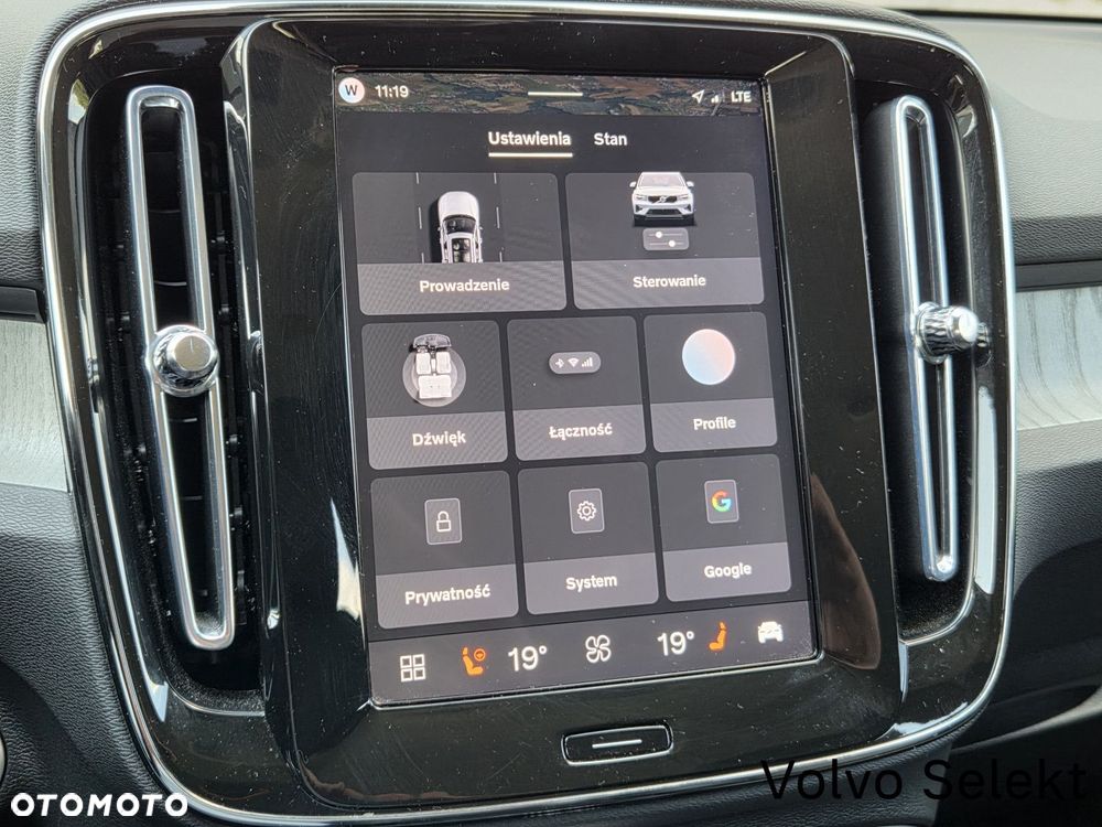 Volvo XC 40 - 24
