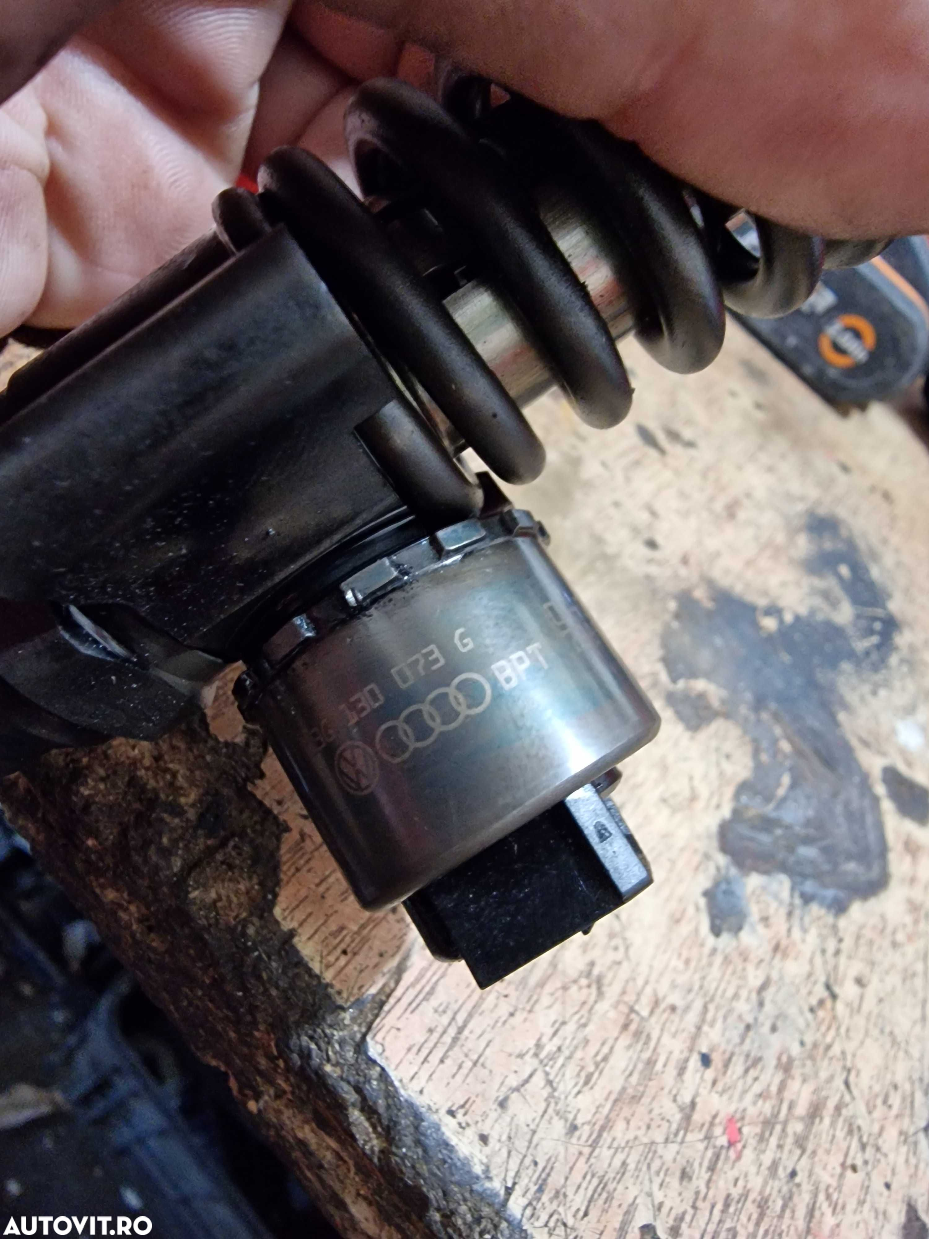 Injectoare Vw 2.0TDI BKD 140CP cod 03G130073G - 2