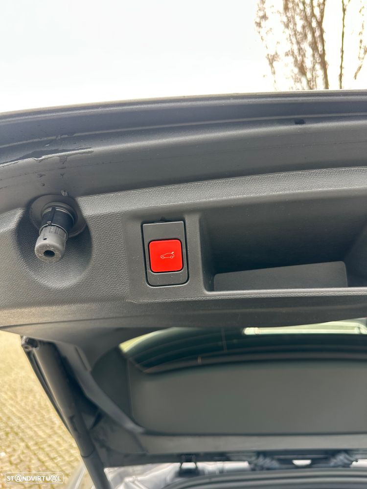 Peugeot 308 SW PureTech 130 GPF EAT8 Stop & Start GT Pack - 28