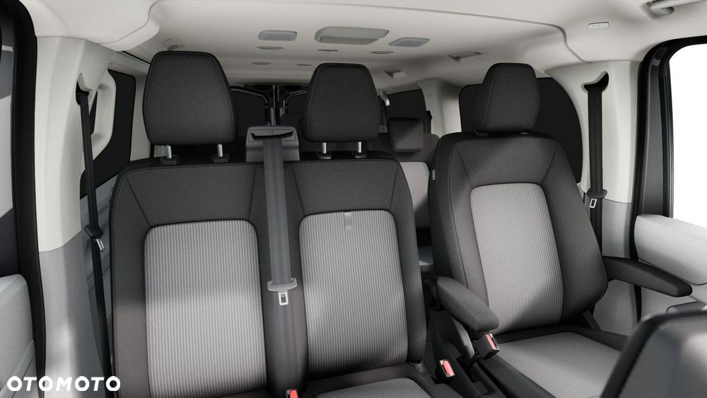 Volkswagen Caravelle - 11