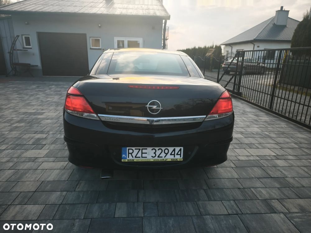 Opel Astra 1.8 Cosmo - 8