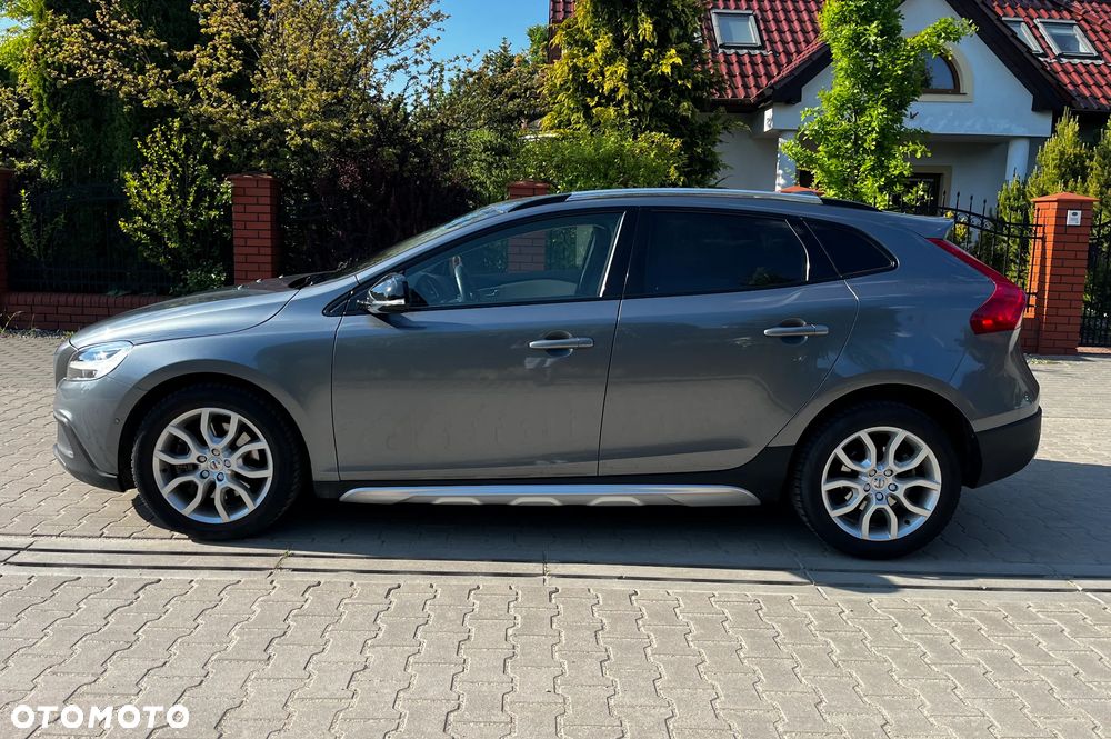 Volvo V40 Cross Country D3 Drive-E SCR Summum - 27