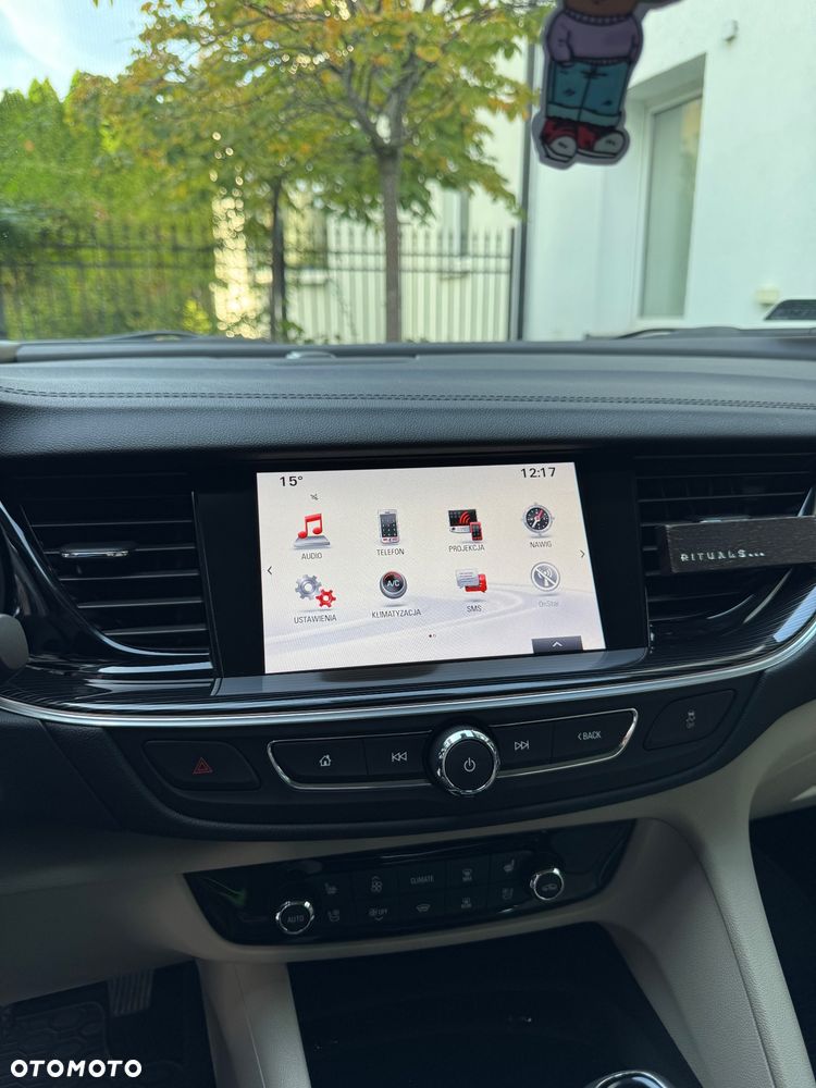 Opel Insignia - 21
