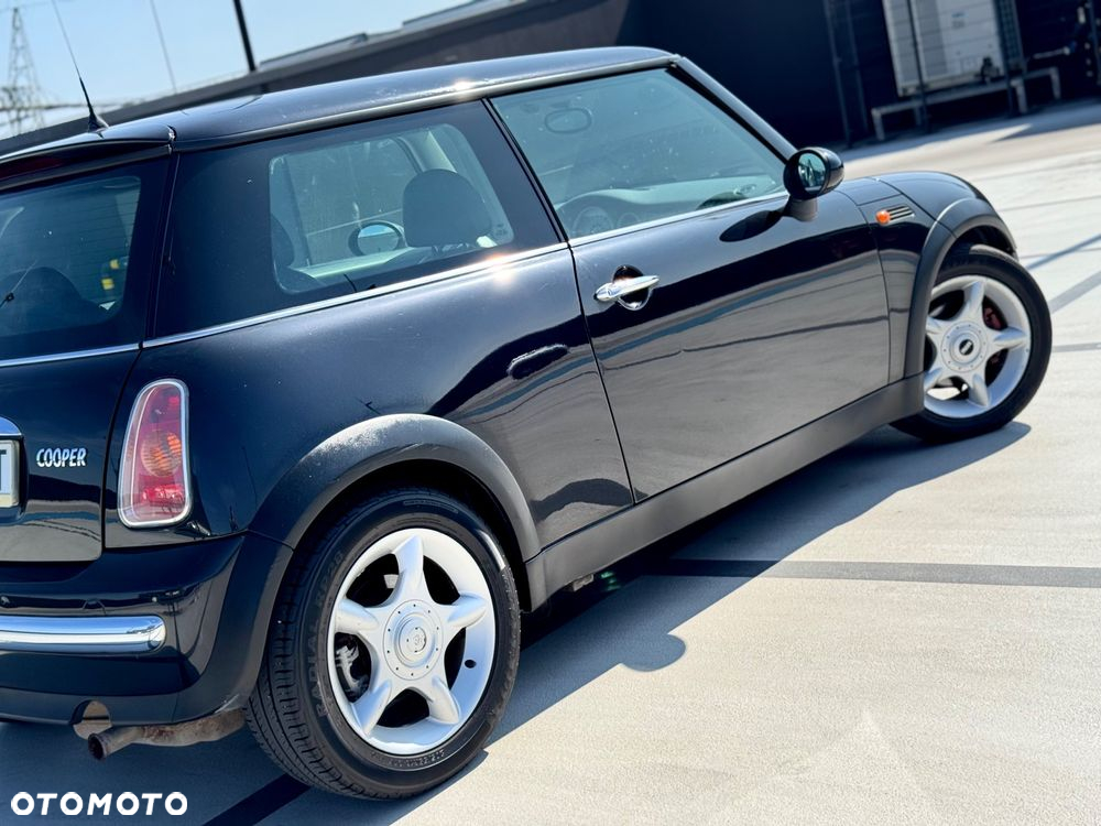 MINI ONE Seven - 25