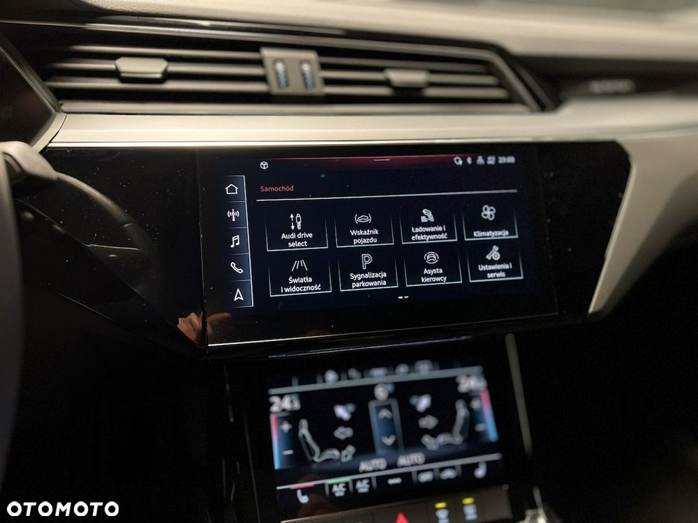 Audi e-tron Sportback - 18