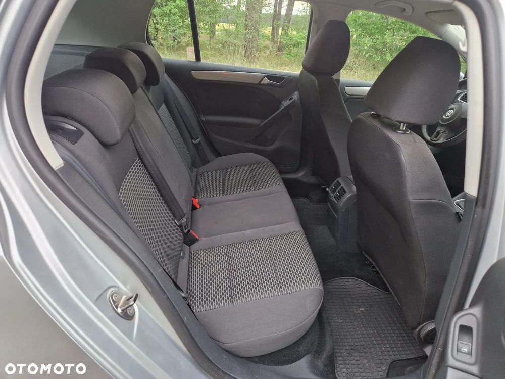 Volkswagen Golf 2.0 TDI DPF Trendline - 9